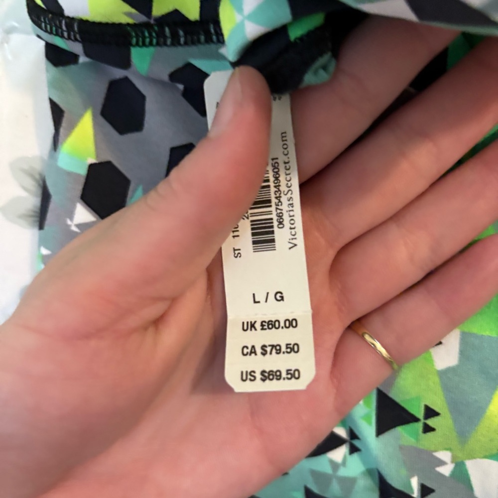 Victoria's Secret Leggings L - Picture 3 of 3